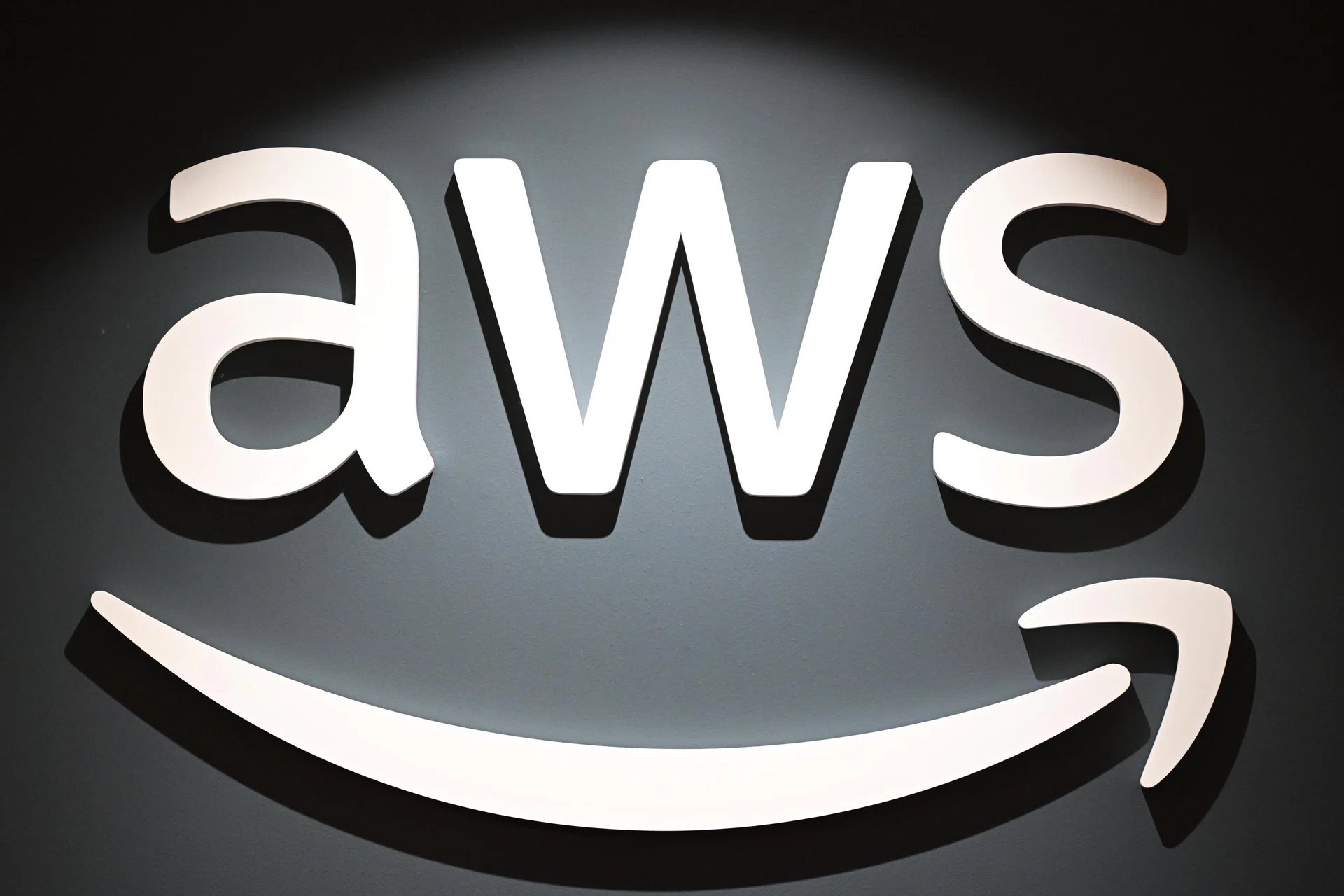 Amazon'un Bulut Hizmetleri Yöneticisi: Yapay Zeka İş Potansiyeli Devasa
