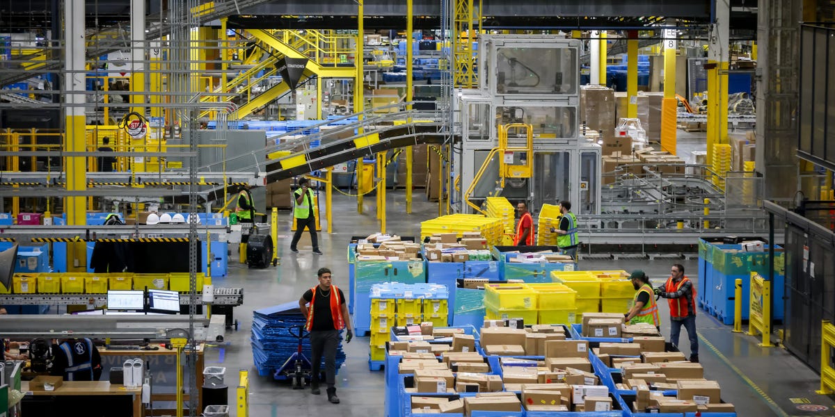 Amazon'un Depo Yönetiminde Otomasyona Karşı İnsan Direnci