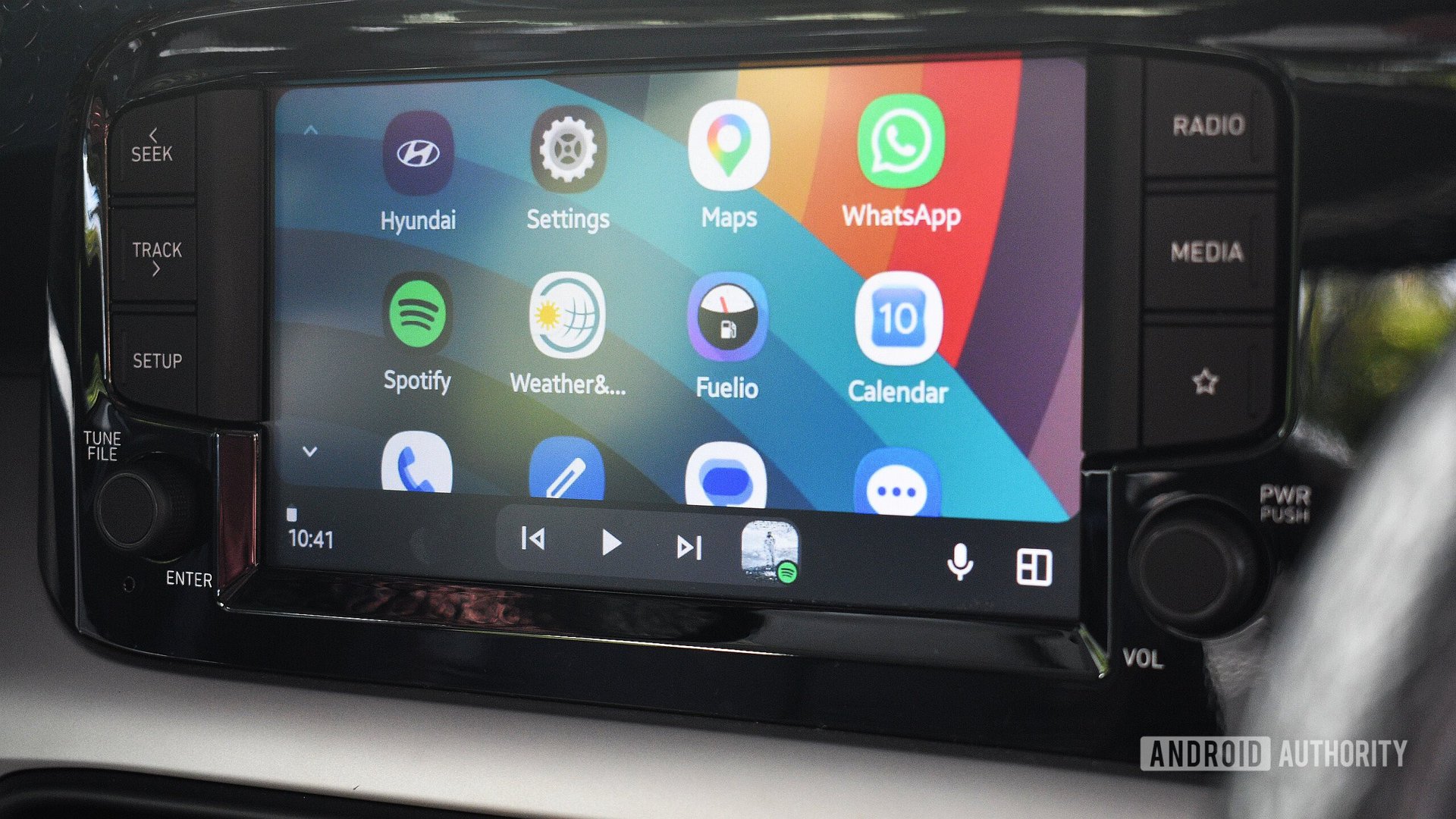 Android Auto 18 Beta ile Google'ın Yeni Araba Dönüşümü Ortaya Çıktı