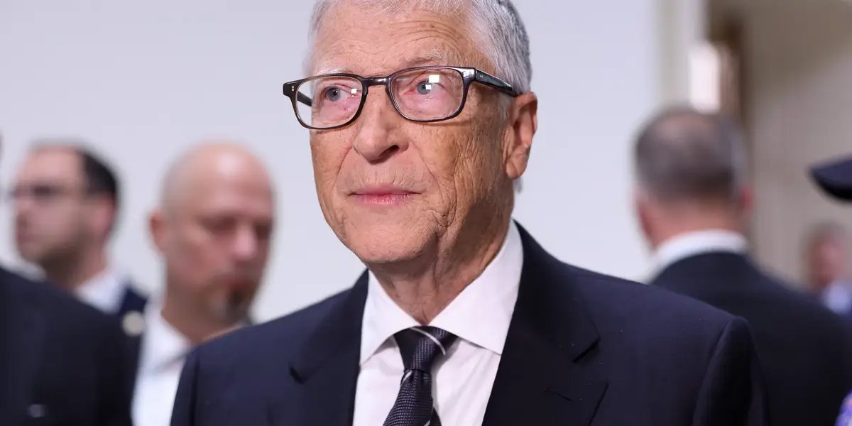 Bill Gates'ten Robot Vergisi: İnsan İşlerini Koruma Planı