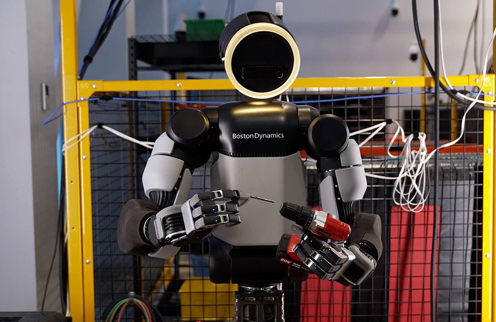 Boston Dynamics, Atlas Robotu için Yeni Dört Parmaklı Elini Tanıttı