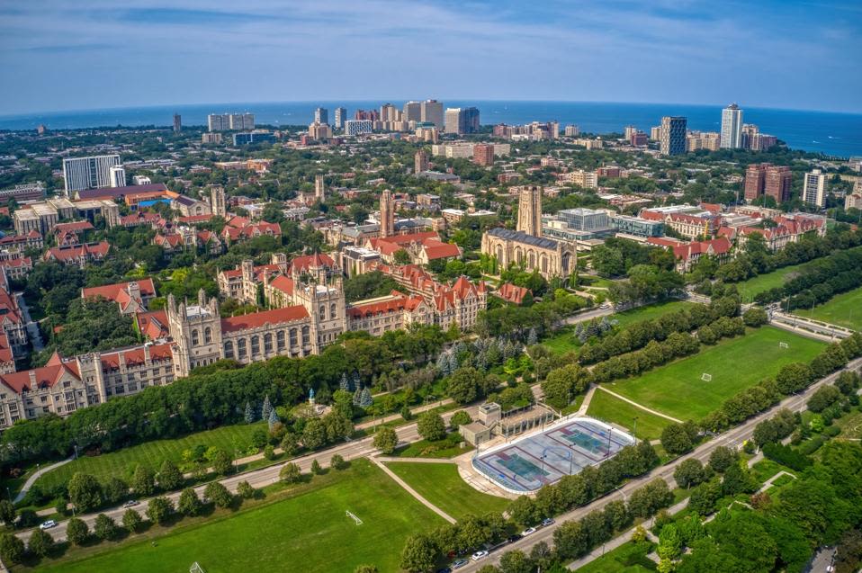 Chicago Üniversitesi'nde AI Kullanımı Yasaklandı