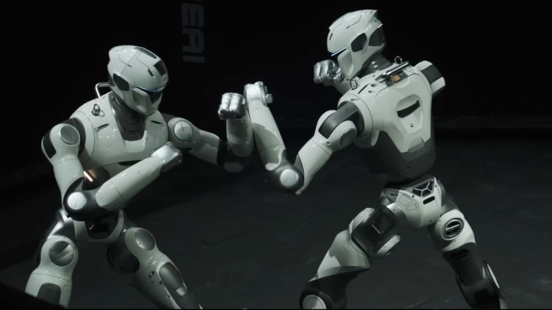 Çin'de Dünyanın İlk Humanoid Robot Dövüş Turnuvası Gerçekleşti