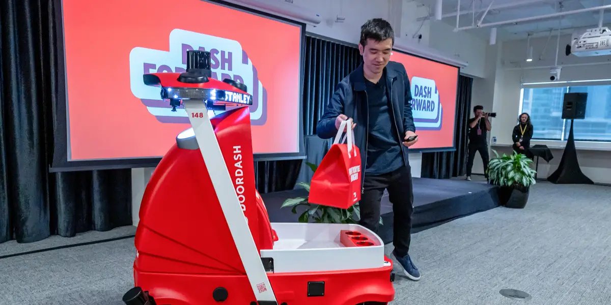 DoorDash, Teslimat Robotlarını Yüklemek İçin İnsanlara Para Ödüyor