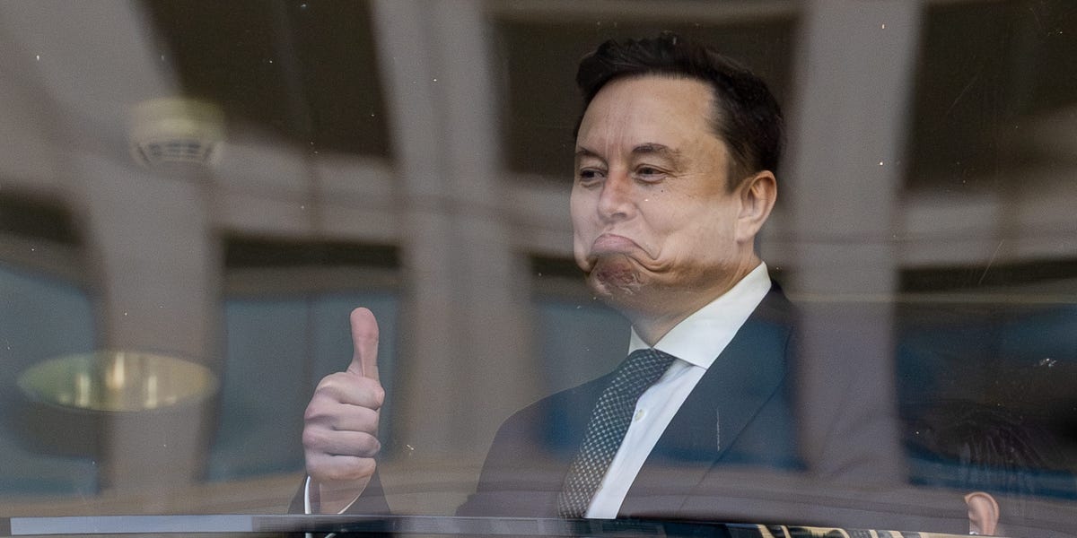 Elon Musk: Yapay Zeka Riskli Ama Herkes İçin Bolluk Sağlayabilir