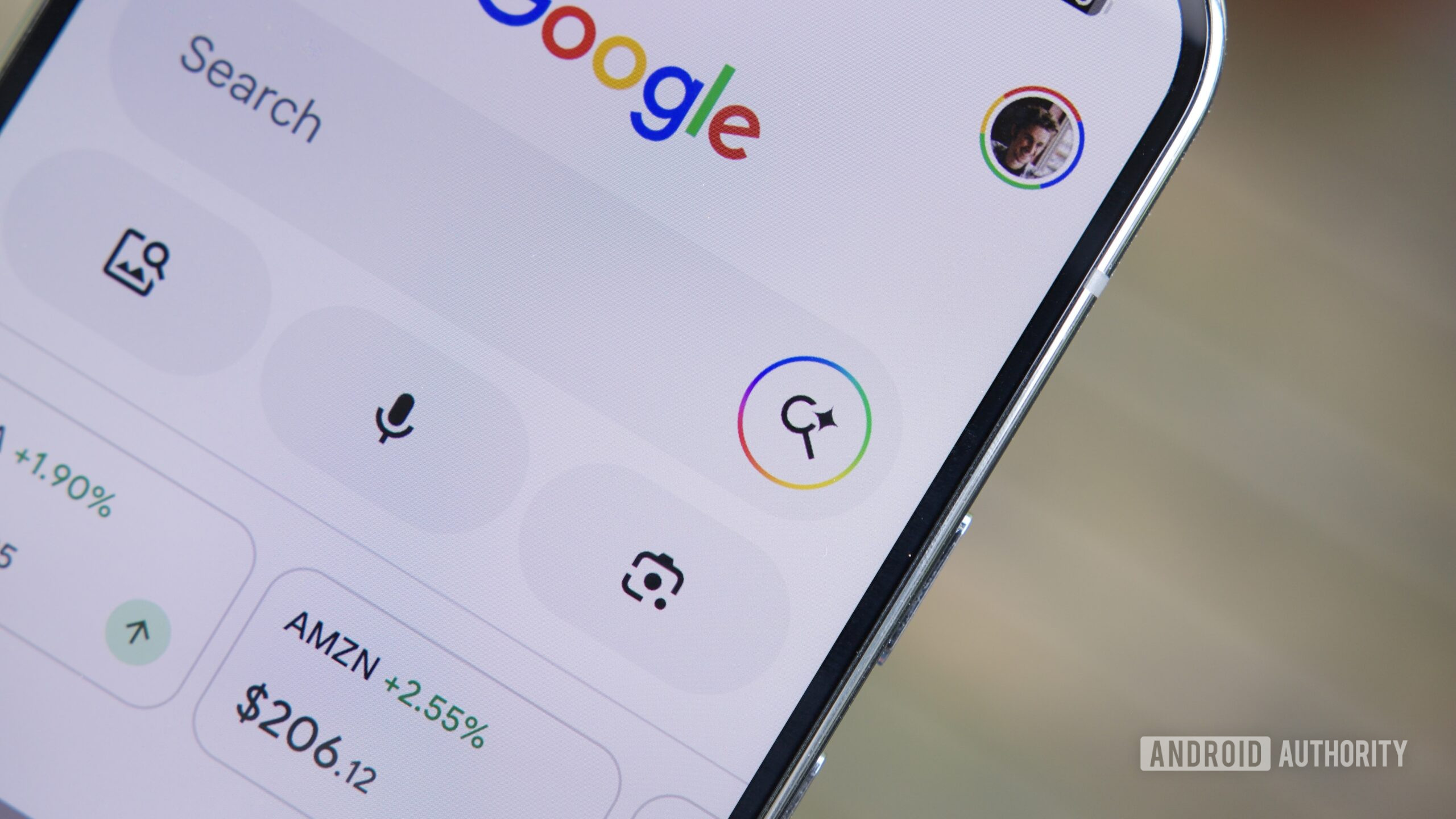 Google Arama AI'sı, Güvenlik Raporuyla Eleştirildi