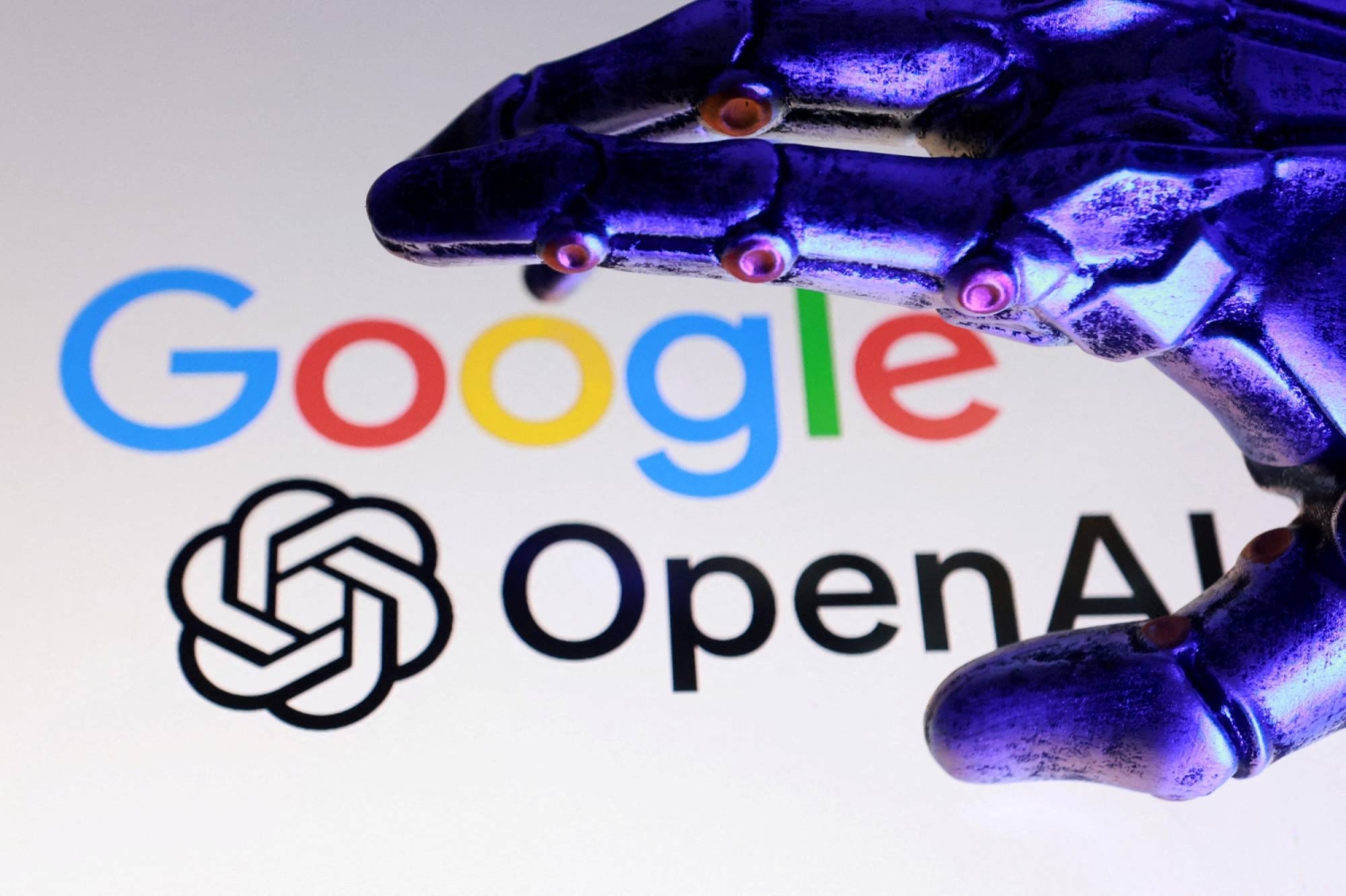 Google'un AI Liderliği Tehdit Altında: İçsel Sorunlar ve Yönetim Problemleri