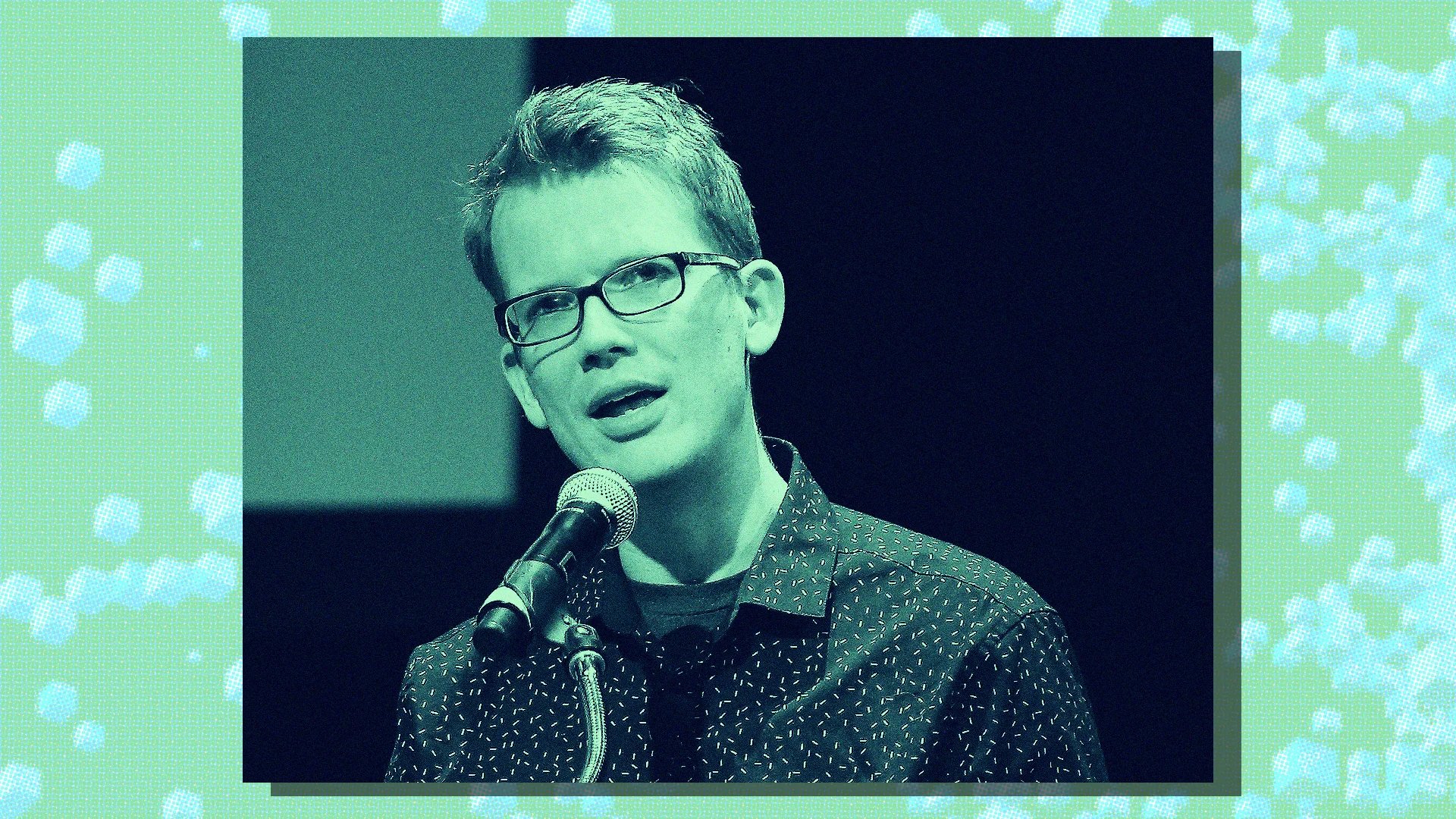 Hank Green, Yapay Zeka Kullanımını Gözden Geçiriyor