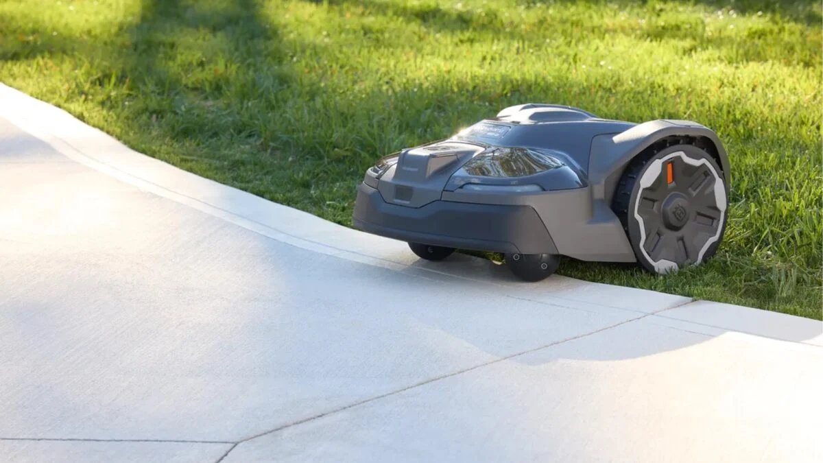 Husqvarna'ya İlk Robotik Cihaz İstisnası Verildi
