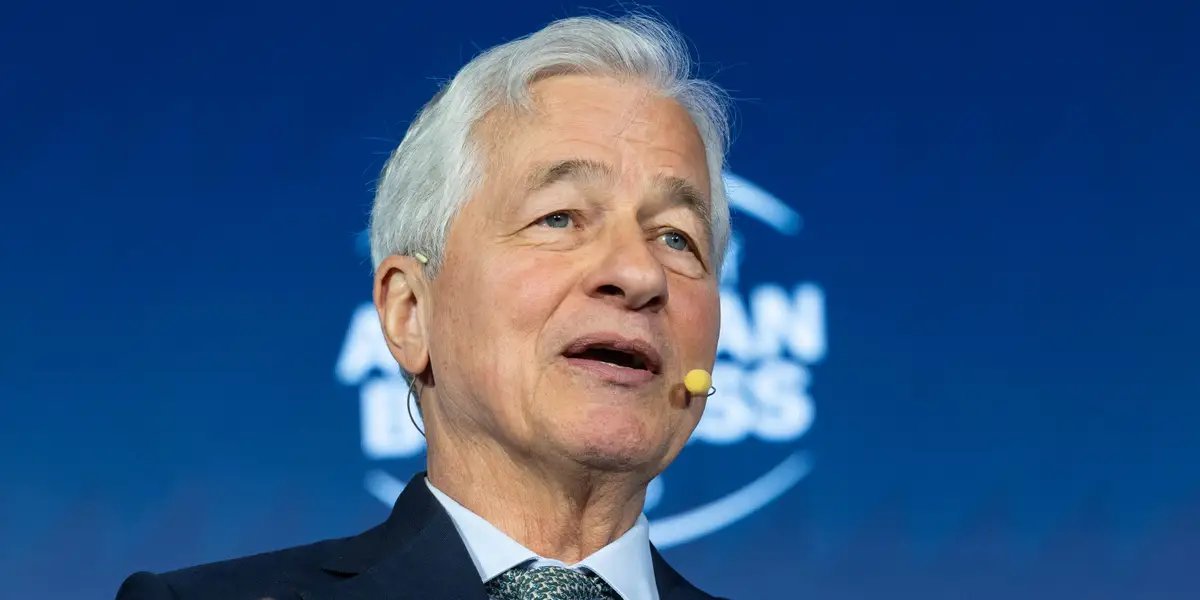 Jamie Dimon: Yapay Zeka Hızla İlerliyor, Hükümetler Bunu Durduramaz