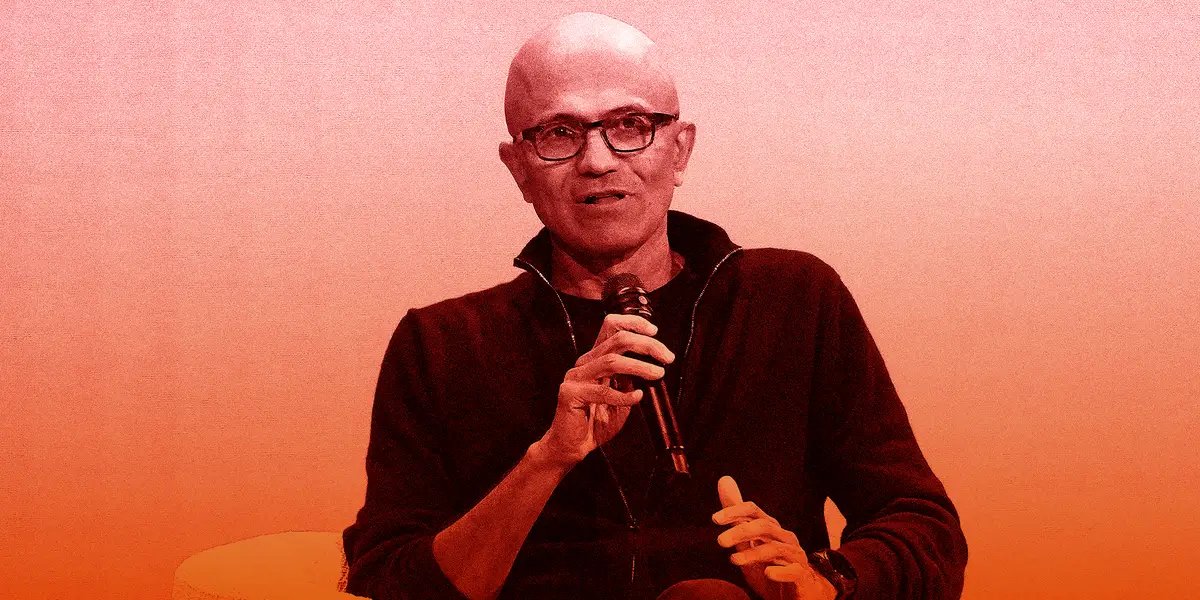 Microsoft'un AI Yatırımı: Gelecek Mi, Yoksa Tuzağa Düşme Riskimi?