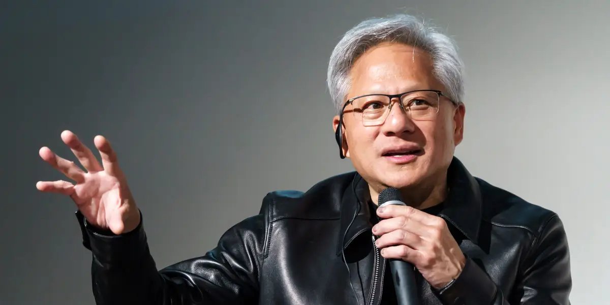 Nvidia CEO'su Jensen Huang: AI İşleri Yok Etmeyecek, Yeni Fırsatlar Sunacak