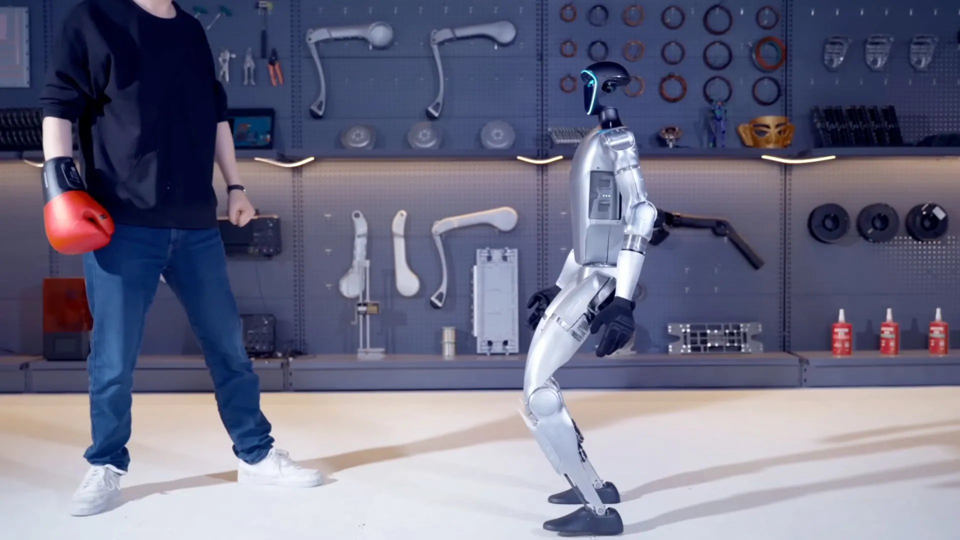Otonom Dövüşen Humanoid Robot G1, İnsan Kontrolüne İhtiyaç Duymuyor