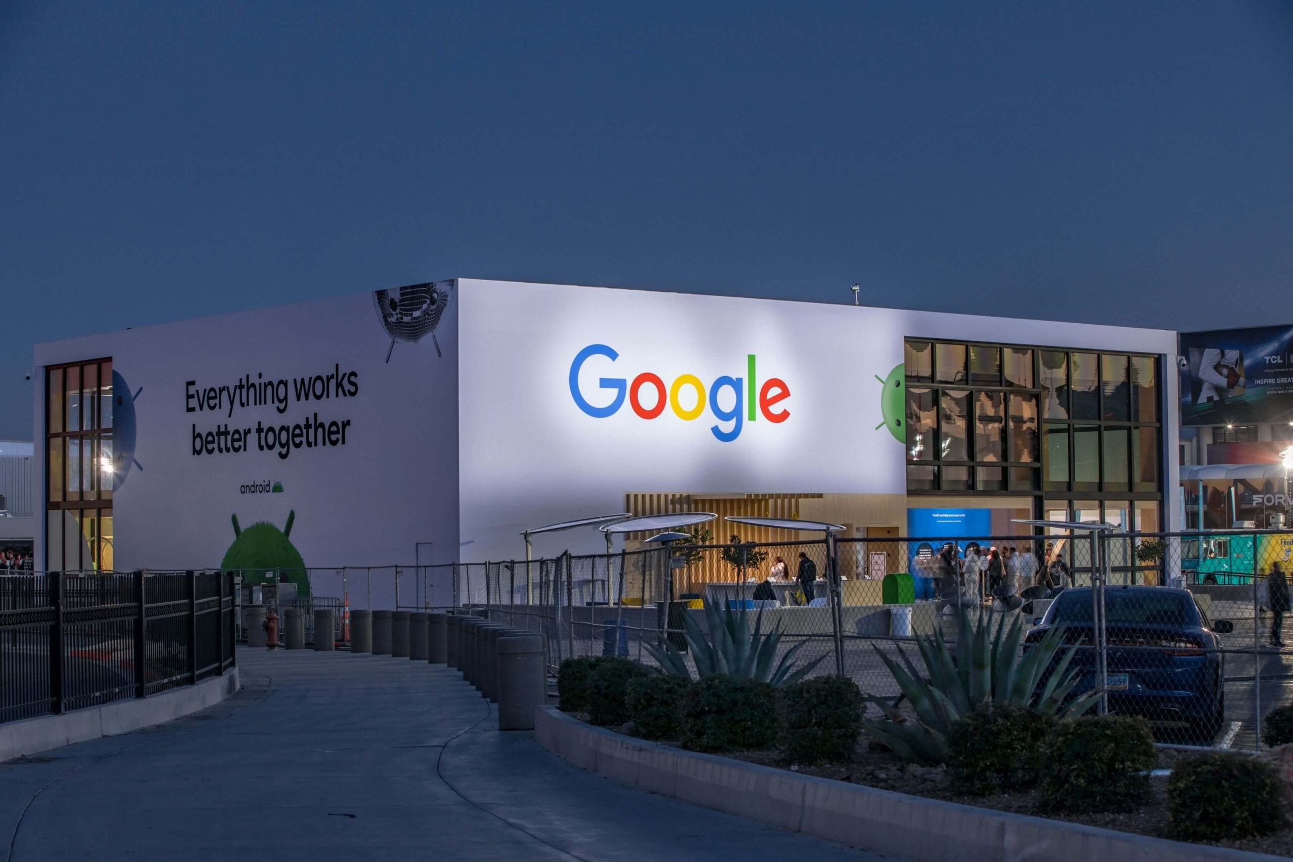 Pentagon'ın Kara Listesindeki Çinli Devler, OpenAI ve Google'dan AI Erişimi Sağladı