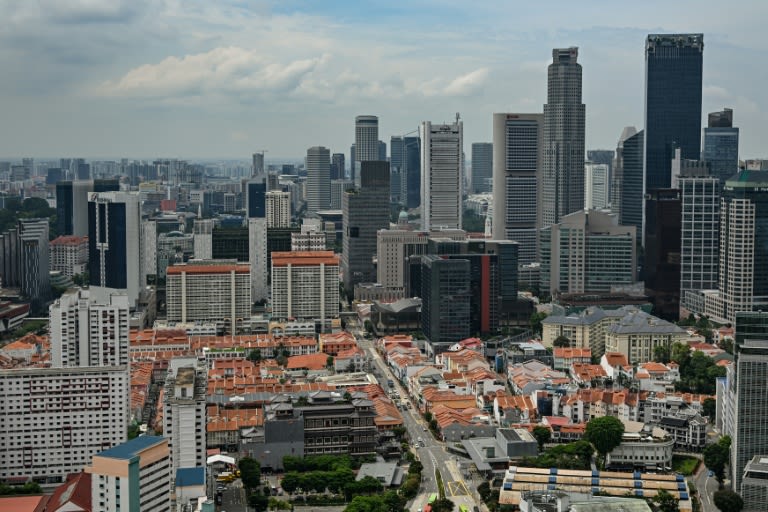 Singapur, Yapay Zeka Talebinin Ekonomiyi Canlandırdığını Açıkladı