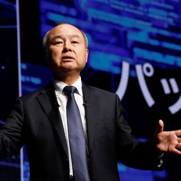 SoftBank CEO Masa Son, Yapay Zeka Yatırımlarını Artırıyor