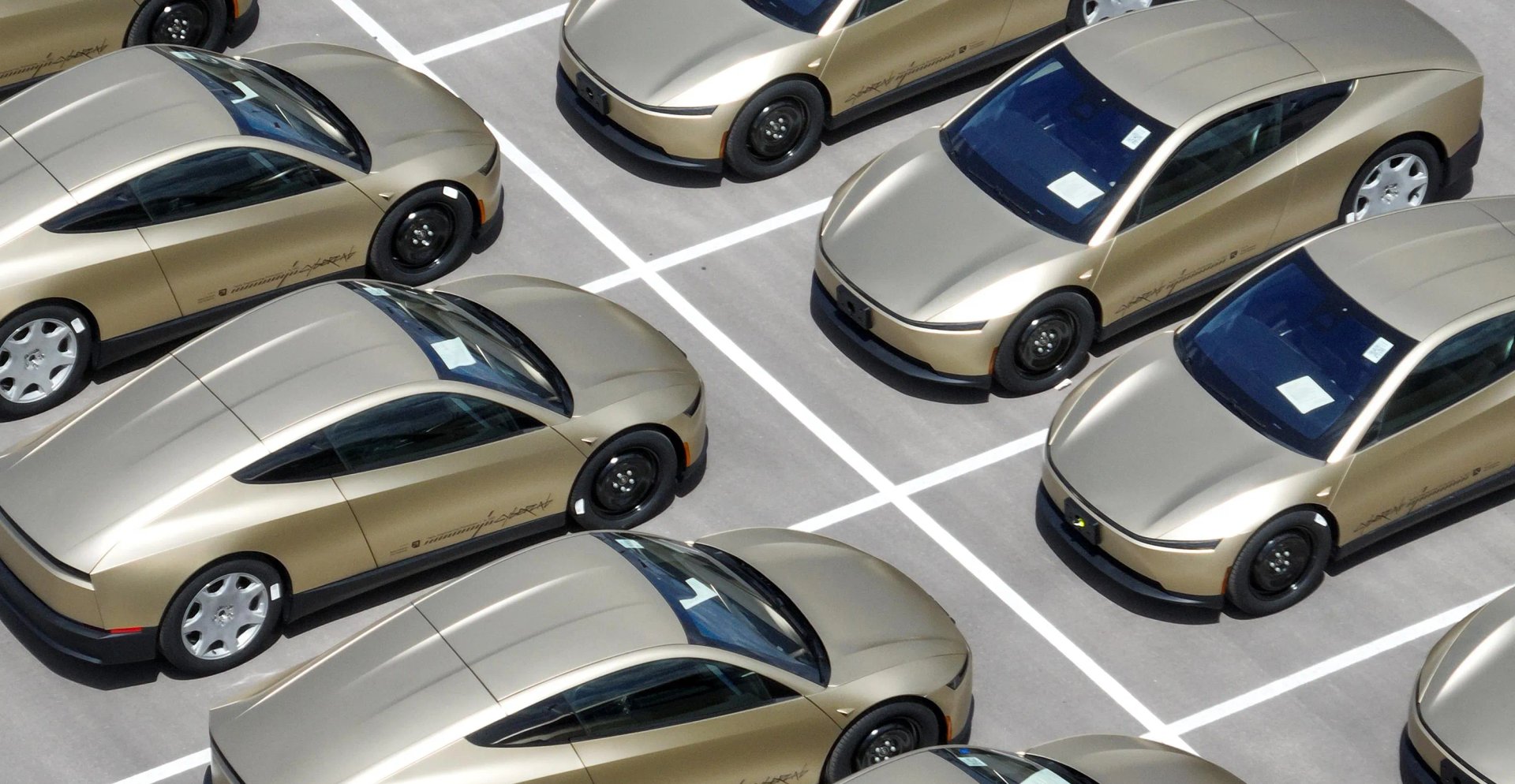 Tesla'nın Cybercab'ı Nihayet Geliyor: Hazır mı?