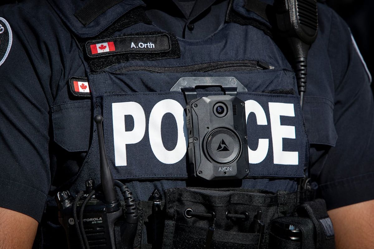 Winnipeg Polisi, Vücut Kameralarına AI Çeviri Aracı Ekliyor