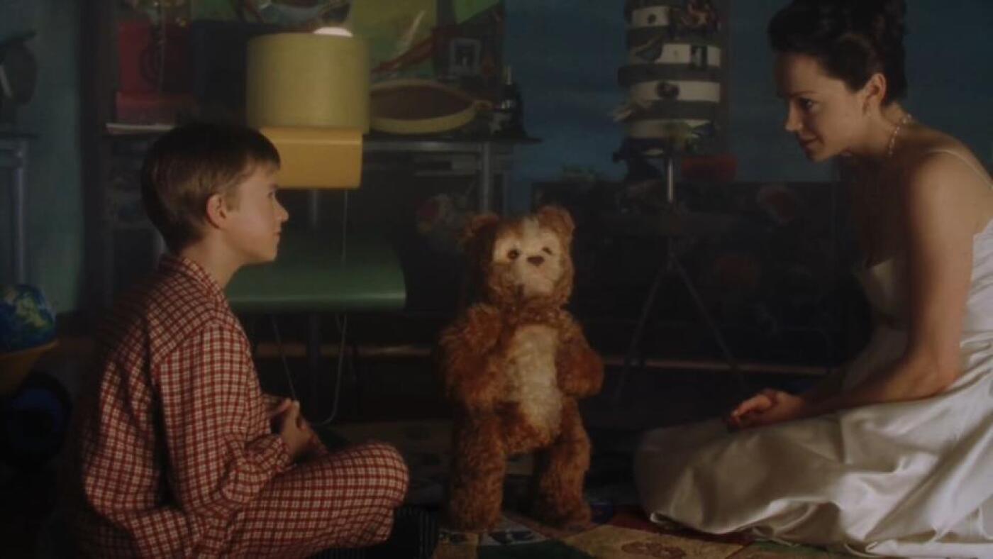 Yapay Zeka Çağında Çocukluk: 'Trojan Teddy Bear' Uyarısı